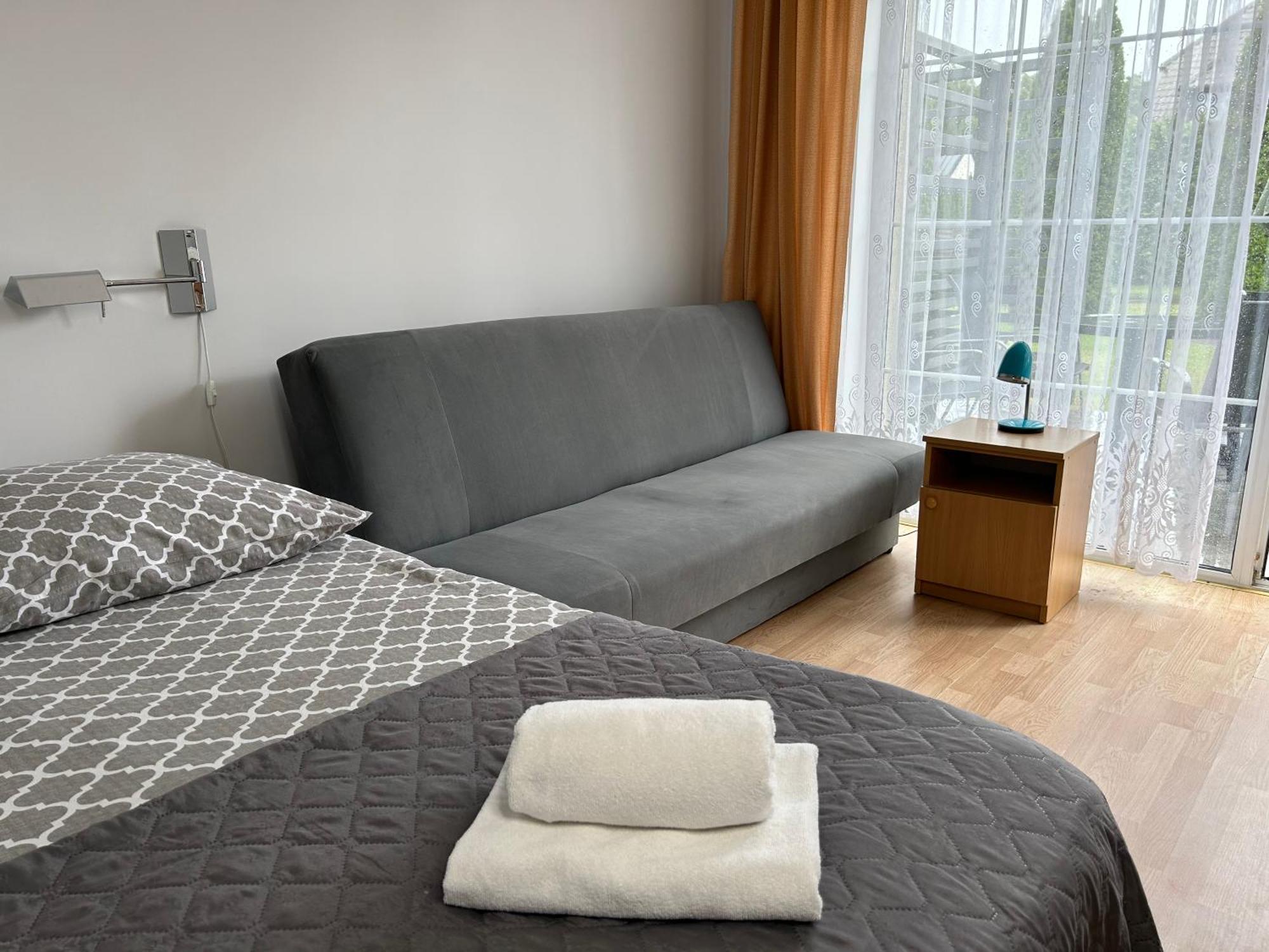 Apartmán Dw Roza Wiatrow Dębki Exteriér fotografie